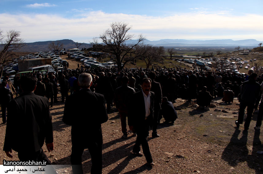 عکس مراسم خاکسپاری پدر اسماعیل دوستی در کوهدشت (1)
