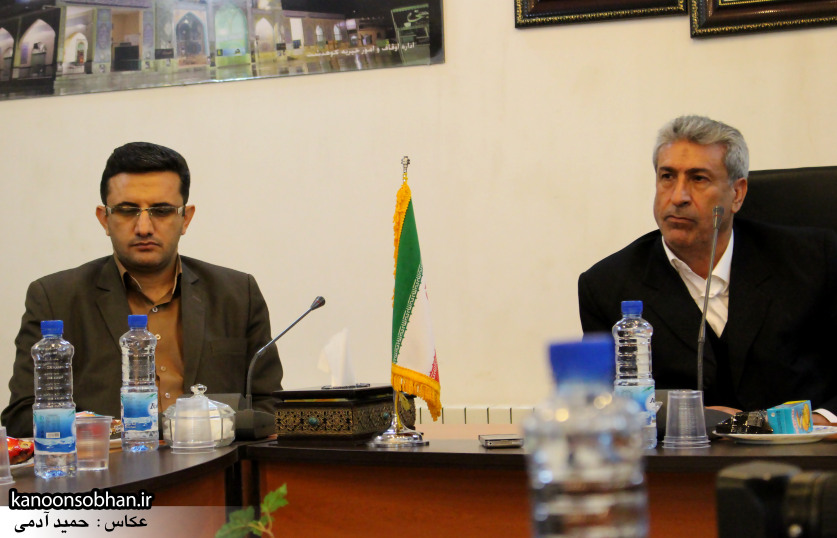 تصاویر نشست خبرنگاران با فرماندار کوهدشت (11)