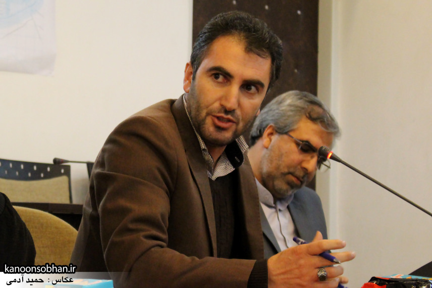 تصاویر نشست خبرنگاران با فرماندار کوهدشت (12)