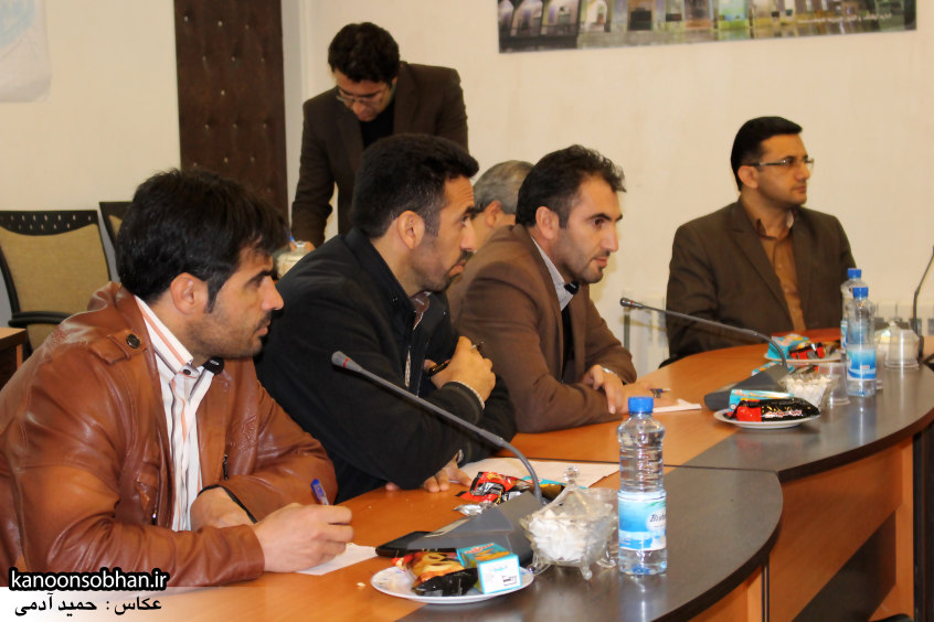 تصاویر نشست خبرنگاران با فرماندار کوهدشت (4)