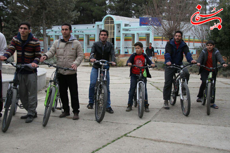 تصاویر همایش دوچرخه سواری کوهدشت (5)