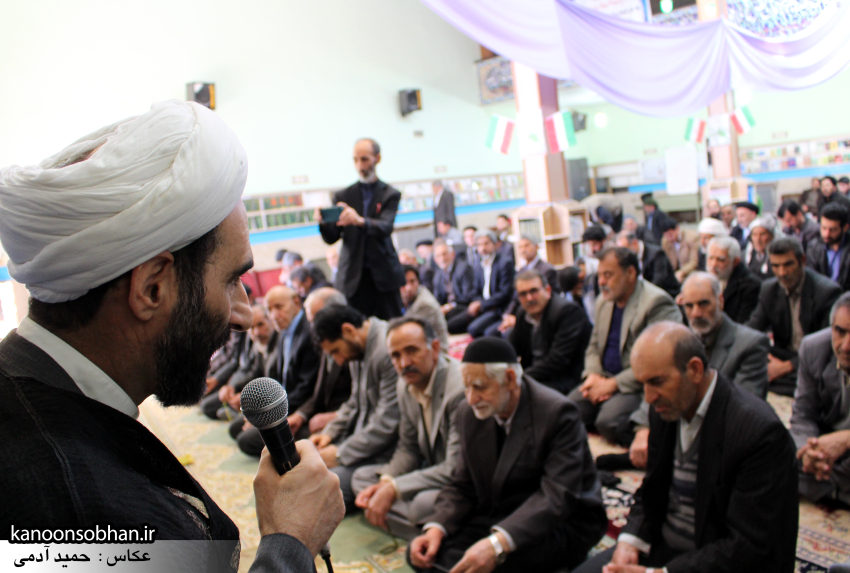 تصاویر حضور آیت الله احمد مبلغی در مسجد جامع کوهدشت (5)