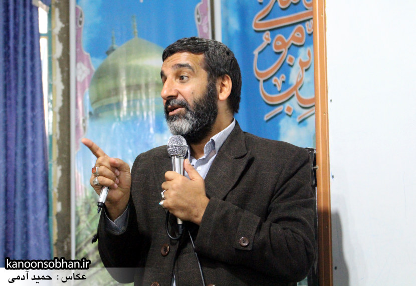 تصاویر سخنرانی سردار یکتا در همایش چهارمین گردهمایی افسران فرهنگی لرستان (19)