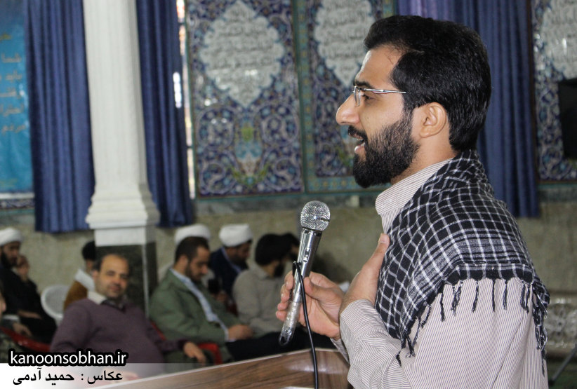 تصاویر سخنرانی سردار یکتا در همایش چهارمین گردهمایی افسران فرهنگی لرستان (3)