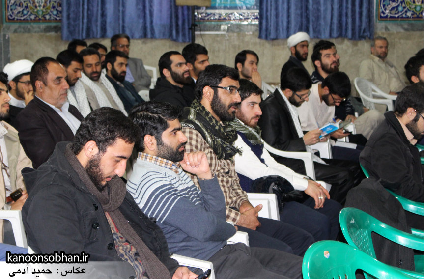 تصاویر سخنرانی سردار یکتا در همایش چهارمین گردهمایی افسران فرهنگی لرستان (4)