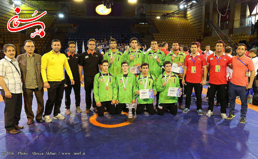 افتخار آفرینی تیم کشتی روح الله دل انگیز در مسابقات جهانی (2)