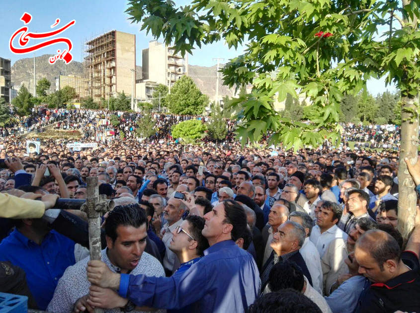 تصاویر جشن پیروزی محمدرضا ملکشاهی راد در خرم آباد لرستان (2)