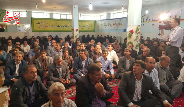 تصاویر مراسم جشن روز جانباز در اداره بنیاد شهید کوهدشت (3)
