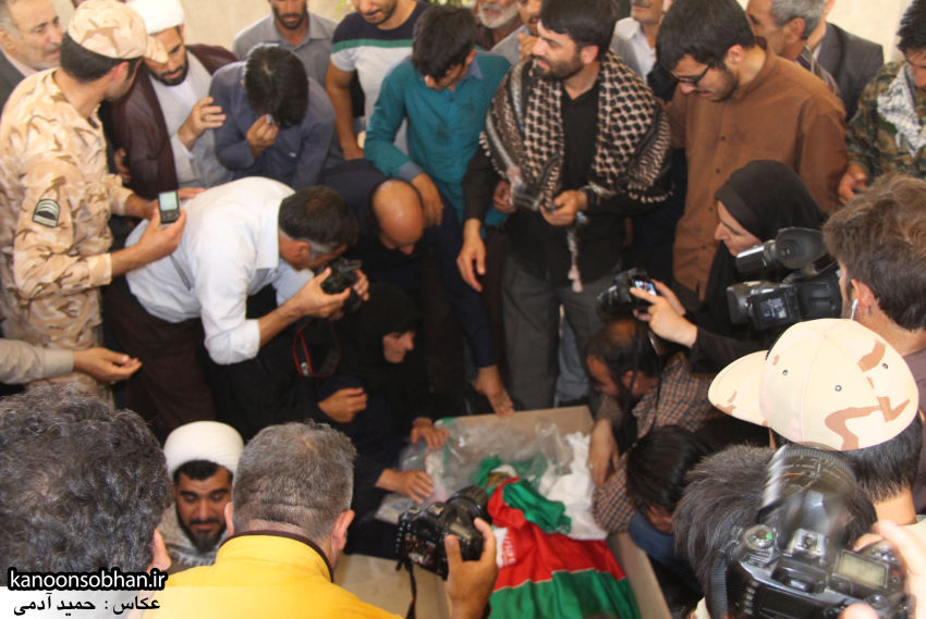 تصاویر تشییع و تدفین شهید والامقام «حاج قدرت الله عبدیان» در کوهدشت سری سوم (21)